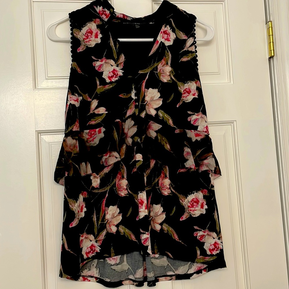 WHBM sleeveless floral top